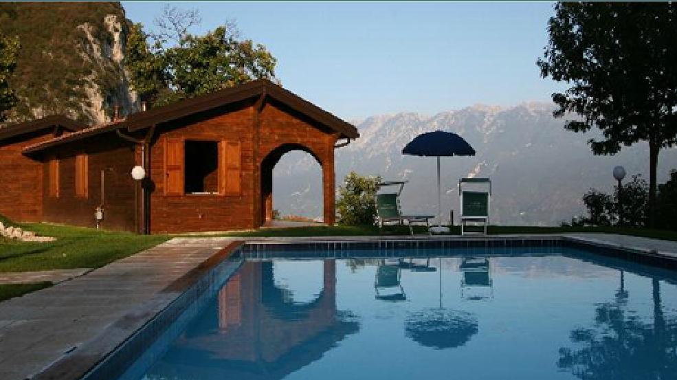 Aparthotel Montegargnano Gargnano